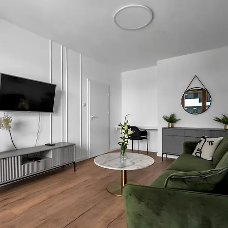 Kasprzaka 29a Business N2 - Parking, Balcony, Targi Expo - By Rentujemy Apartmán