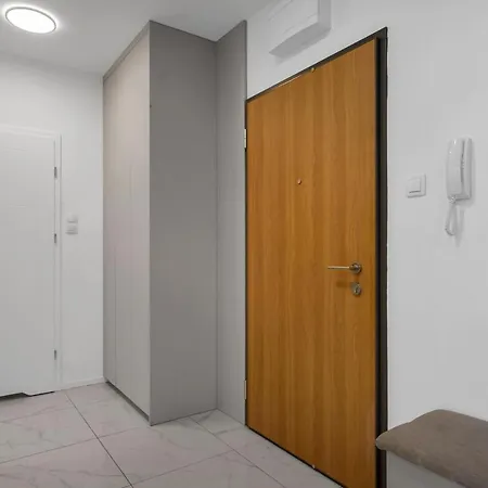 Apartment Kasprzaka 29a Business N2 - Parking, Balcony, Targi Expo - By Rentujemy